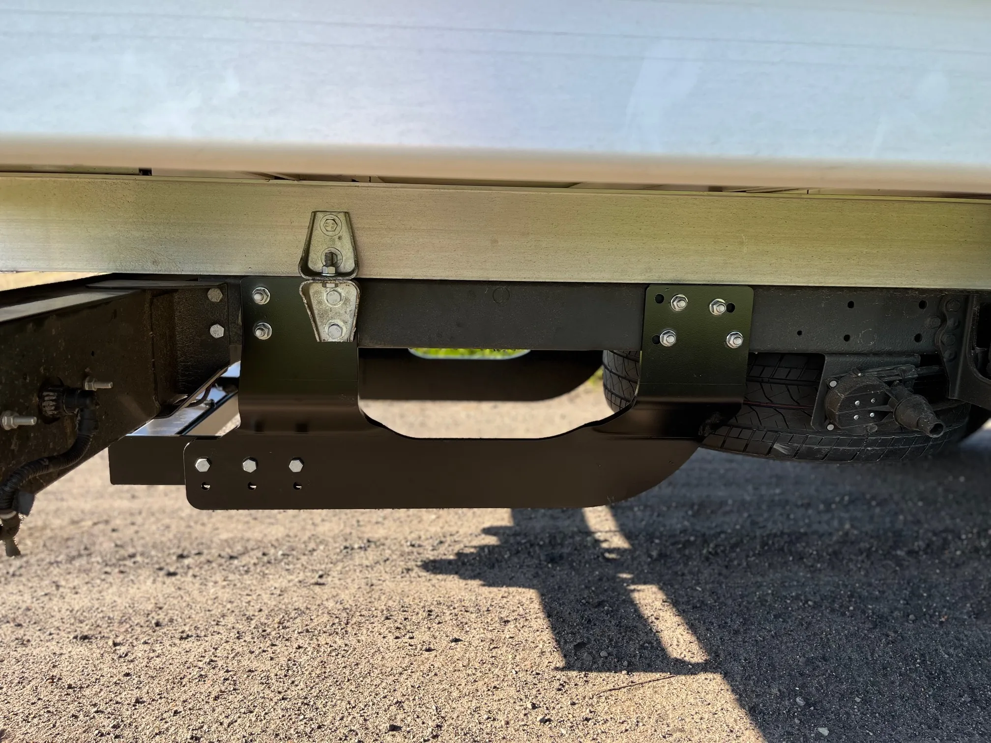 MasterHook Anhängevorrichtung - IVECO Daily Rama PLUS (10 Paletten) 35S, 2014-. – Bild 2