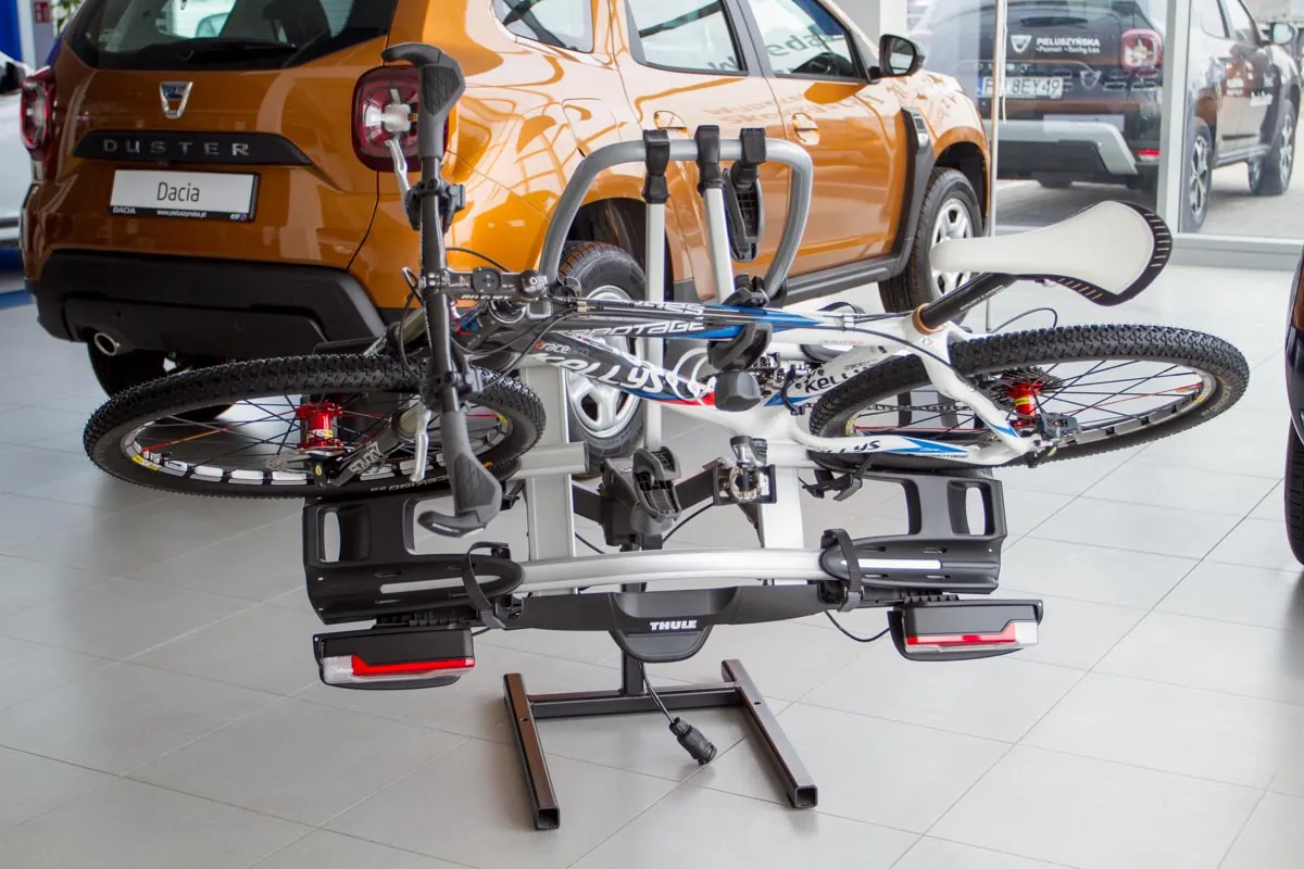 Fahrradträger Displayständer - Präsentationsständer für Autohaus und Showroom – Bild 13