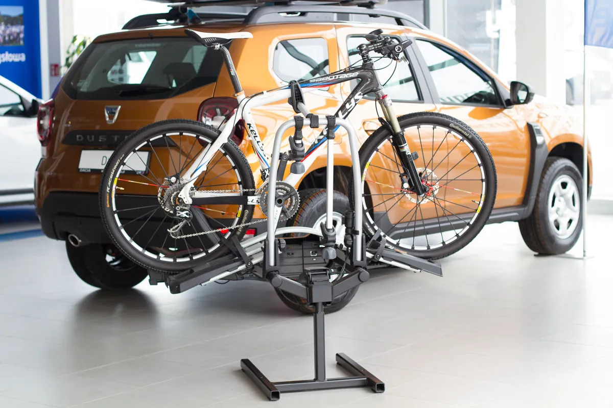 Fahrradträger Displayständer - Präsentationsständer für Autohaus und Showroom – Bild 2
