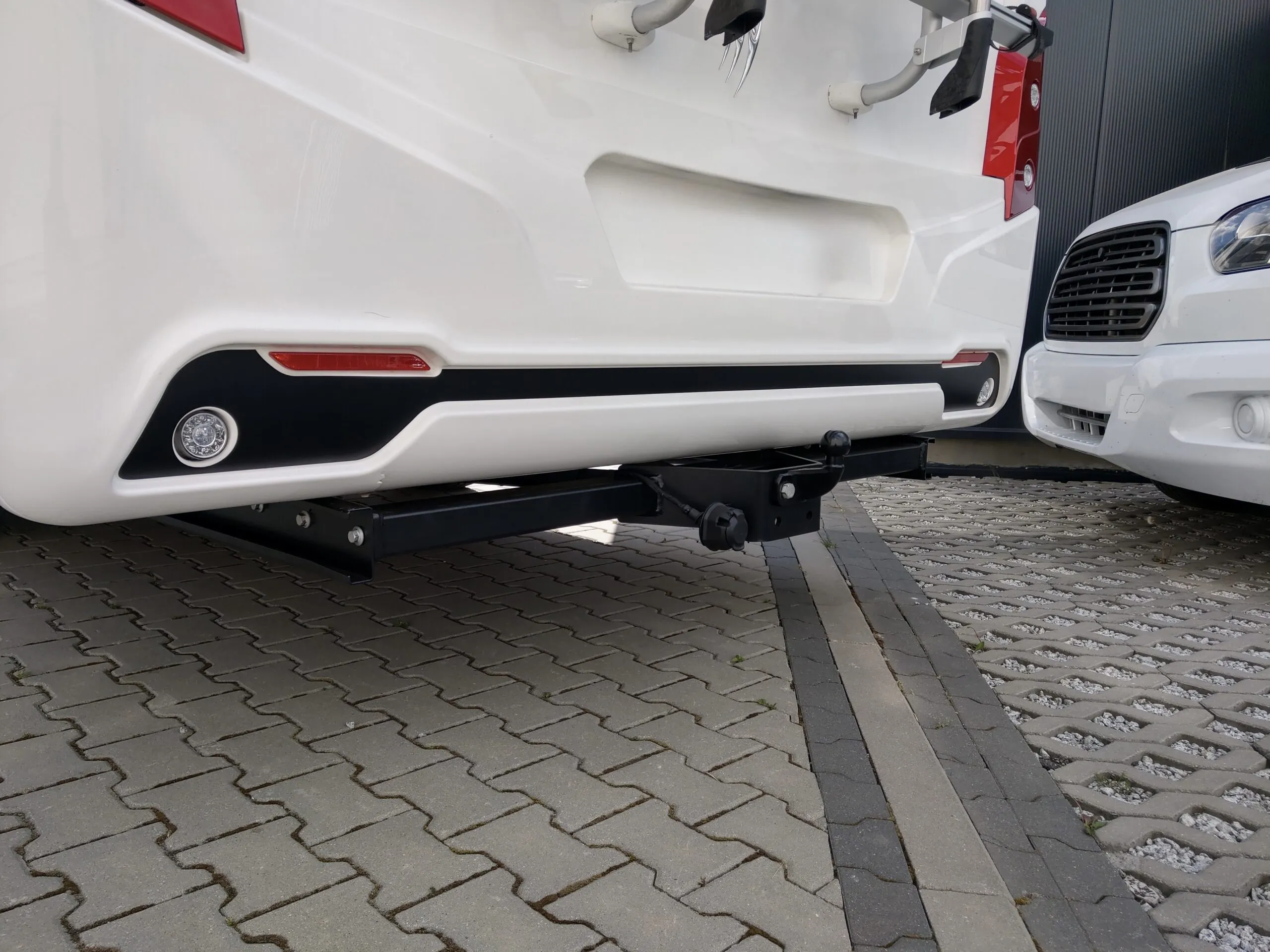 Anhängerkupplung für Fiat Ducato Wohnmobil (ab 06/2006-) - Version mit Tank am Rahmenende – Bild 12