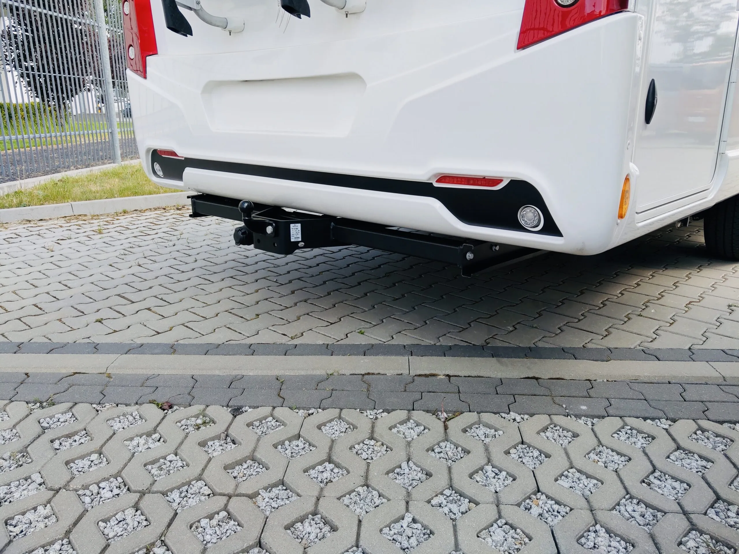 Anhängerkupplung für Fiat Ducato Wohnmobil (ab 06/2006-) - Version mit Tank am Rahmenende – Bild 9