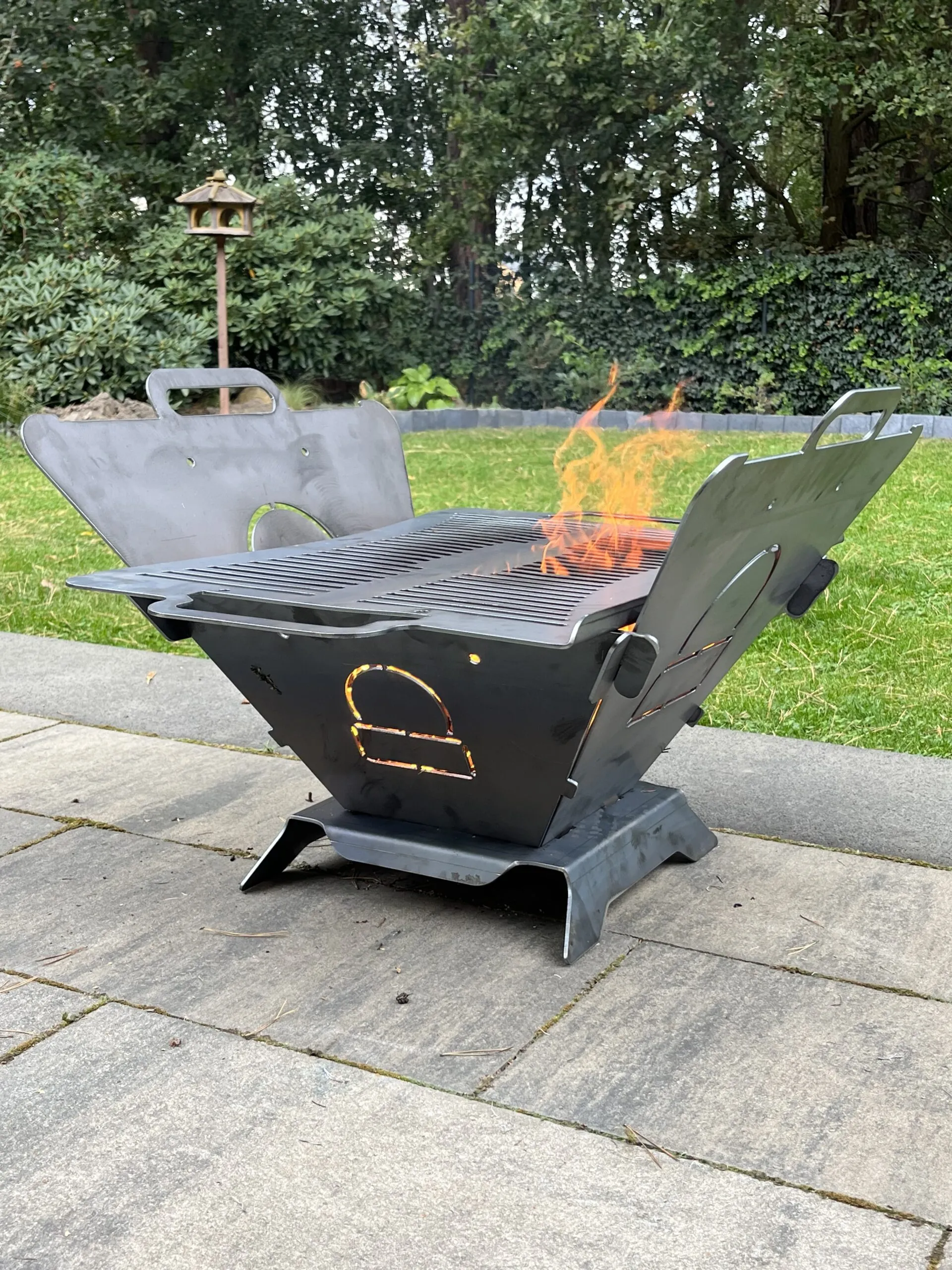 MasterBBQ #1 – klappbare Feuerstelle mit Grillrost | Feuerstelle und Grill 2in1 – Bild 8