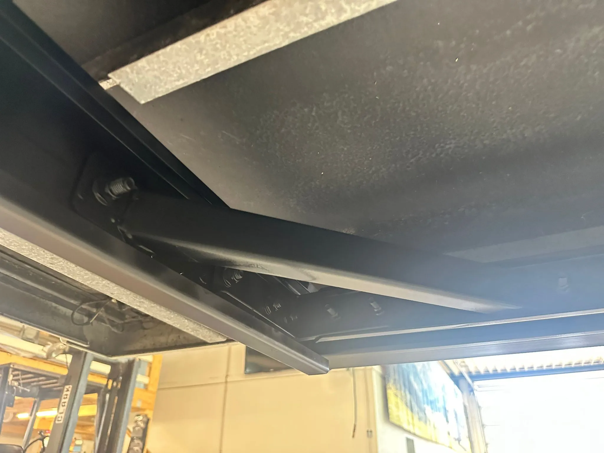 Abnehmbare Anhängerkupplung für Fiat Ducato Wohnmobile ab 06/2006 - ohne werkseitige Vorbereitung – Bild 8